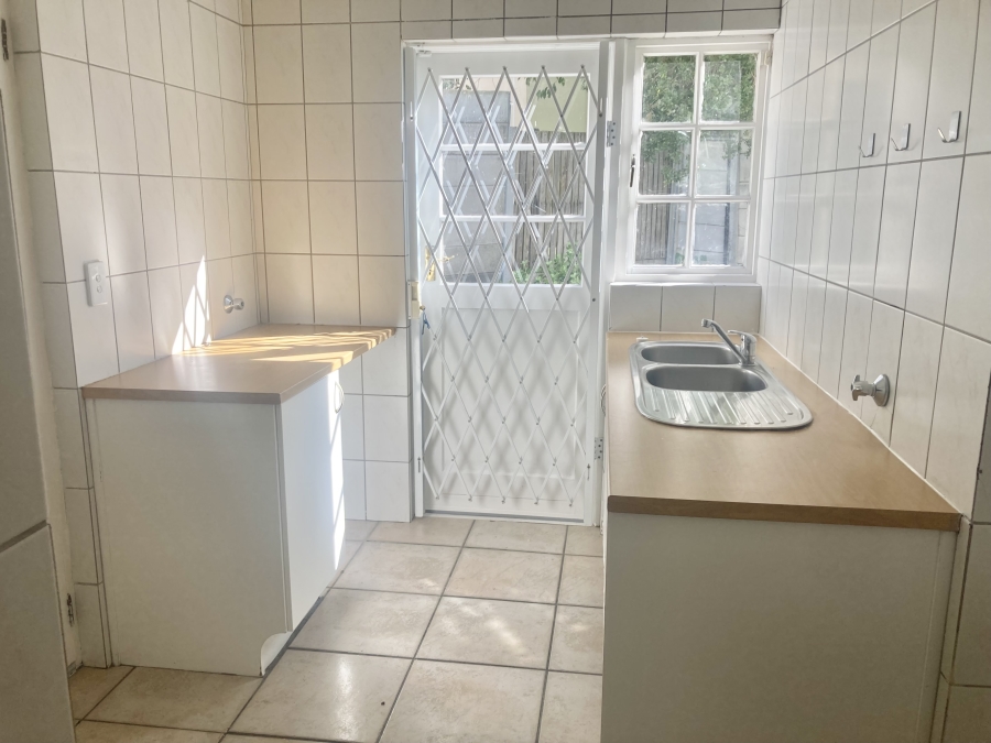 To Let 3 Bedroom Property for Rent in Kronenzicht Western Cape